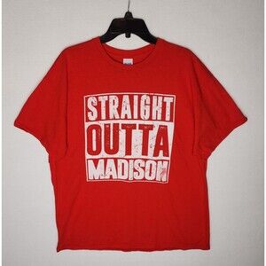 Wisconsin Badgers Straight Outta Madison T-Shirt B**** I'm A Badger Mens XL